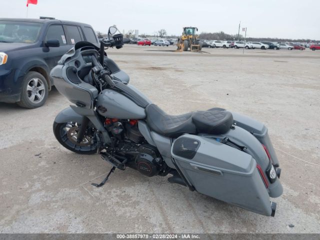 2018 HARLEY-DAVIDSON FLTRXSE 1HD1TCL10JB956925 Photo 2