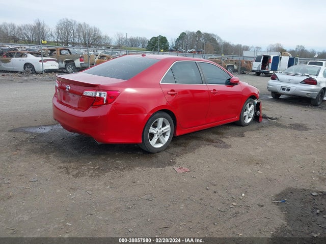 Toyota CAMRY SE 2014 4T1BF1FK1EU833713 Image 4