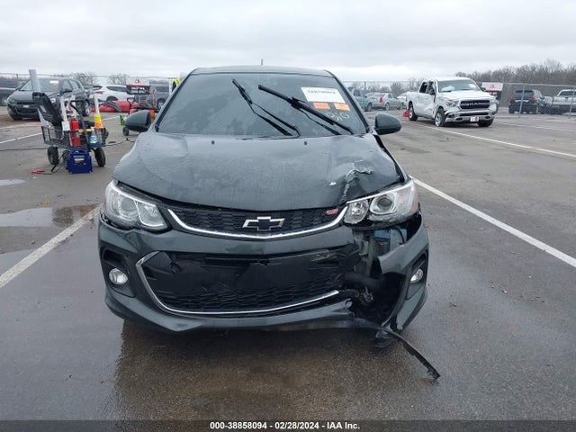 Chevrolet Sonic Lt Auto 2018 1G1JD6SB4J4104469 Image 12