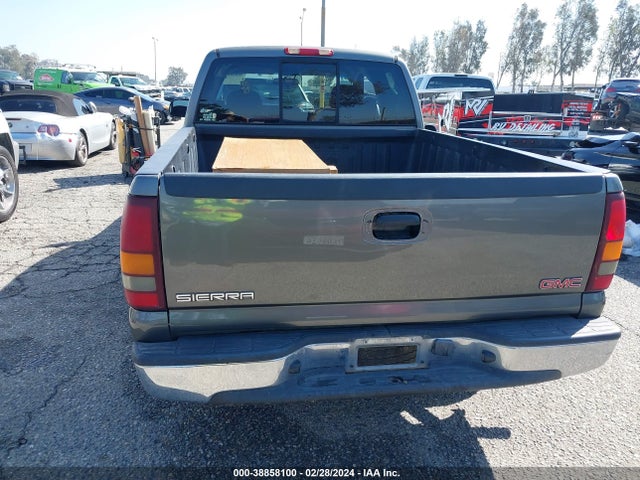 2000 Gmc Sierra 1500 Sle მანქანა იყიდება აუქციონზე, vin: 2GTEC19T9Y1143352, აუქციონის ნომერი: 38858100