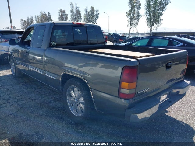 2000 Gmc Sierra 1500 Sle მანქანა იყიდება აუქციონზე, vin: 2GTEC19T9Y1143352, აუქციონის ნომერი: 38858100