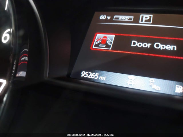 Nissan Pathfinder Sl 2018 5N1DR2MM7JC643313 Image 7