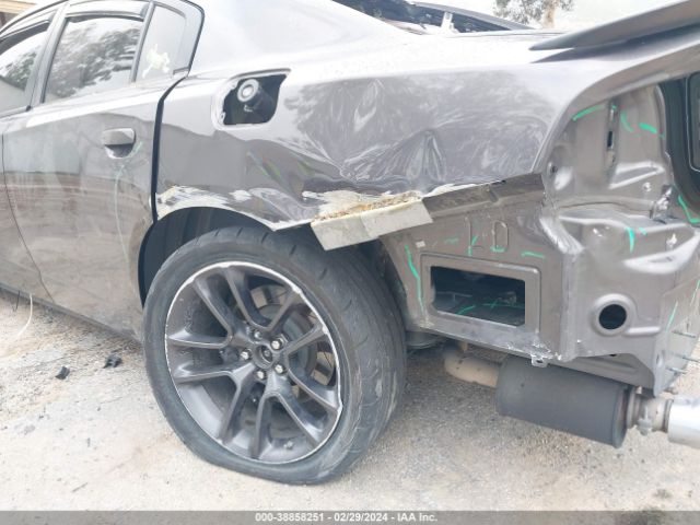 2C3CDXGJ8LH240863 Dodge Charger Scat Pack Rwd