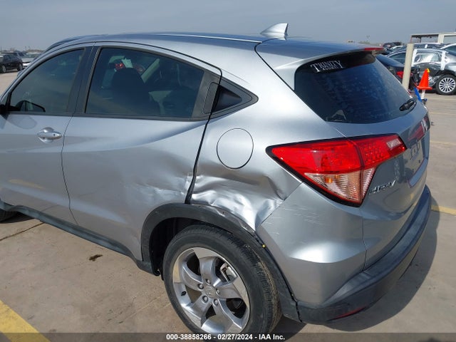 Honda HR-V LX 2018 3CZRU5H32JM717435 Image 6