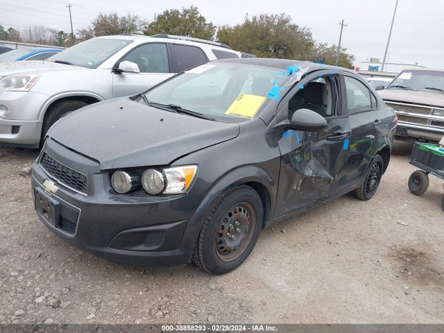 Chevrolet Sonic Ls Auto 2016 1G1JA5SH8G4111523 Image 2
