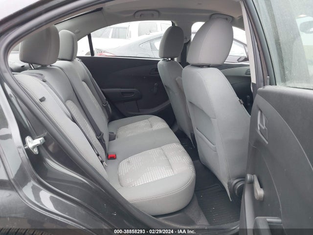 Chevrolet Sonic Ls Auto 2016 1G1JA5SH8G4111523 Image 8