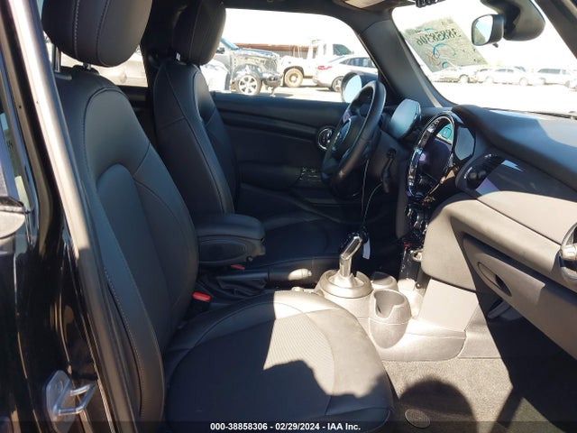 2022 MINI HARDTOP WMW33DK04N2P93272 Photo 4