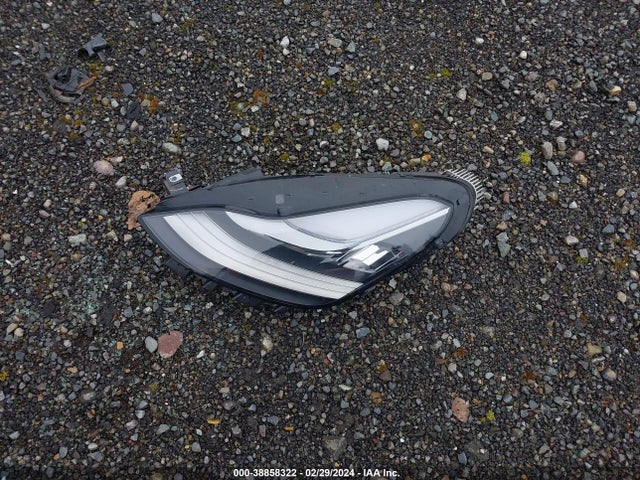 Tesla Model 3 Long Range/mid Range/standard Range/standard Range Plus 2019 5YJ3E1EA1KF300995 Image 20
