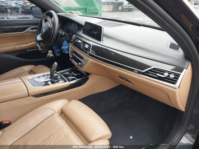 WBA7F2C54GG419645 BMW 750i Xdrive