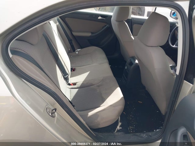 3VW2K7AJ6EM327491 Volkswagen Jetta 2.0l S