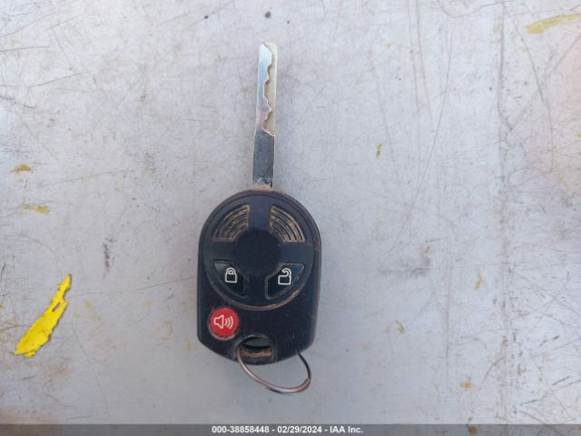 1FMCU9GD3JUA75330 Ford ESCAPE SE