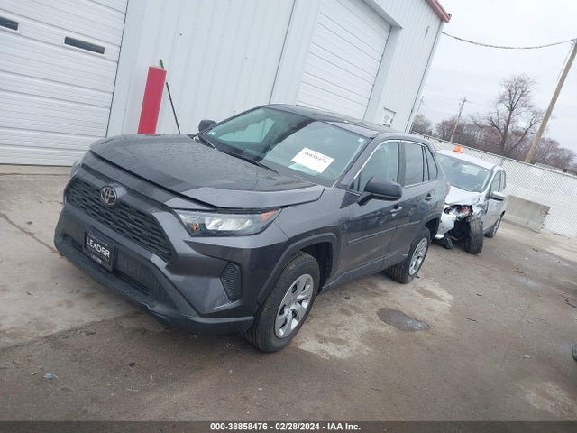 Toyota RAV4 LE 2022 2T3F1RFV6NW279004 Image 2