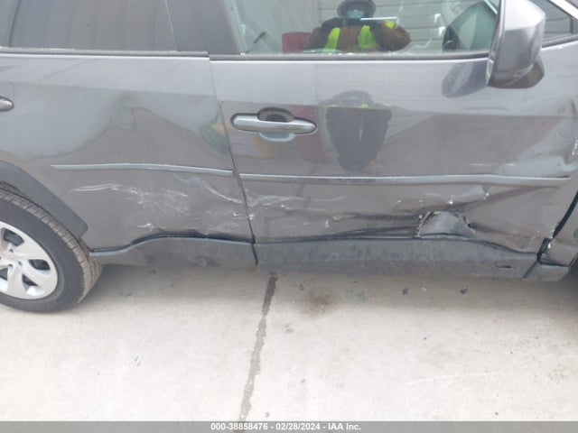 Toyota RAV4 LE 2022 2T3F1RFV6NW279004 Image 6