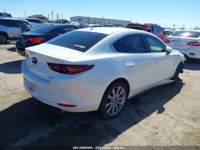 3MZBPAEM2KM101060 Mazda Mazda3 Premium Package