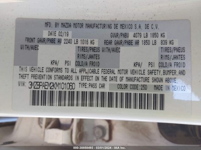 3MZBPAEM2KM101060 Mazda Mazda3 Premium Package