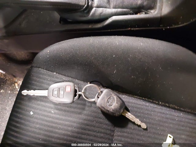 Toyota RAV4 LE 2018 2T3BFREV0JW850143 Image 11