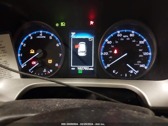 Toyota RAV4 LE 2018 2T3BFREV0JW850143 Image 7