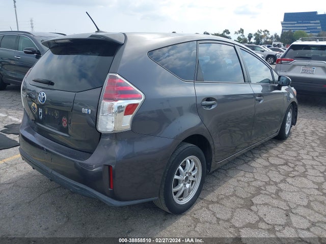 Toyota Prius V Four 2016 JTDZN3EU1GJ051419 Image 4