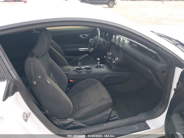 Ford Mustang V6 2017 1FA6P8AM0H5309655 Image 5