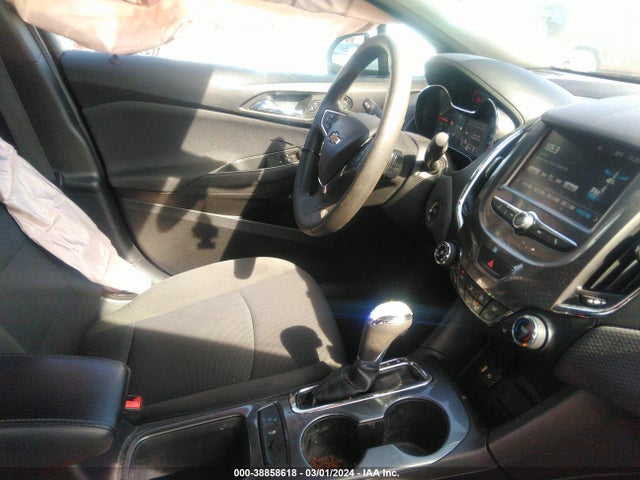 Chevrolet Cruze Lt Auto 2018 1G1BE5SM2J7203772 Image 5