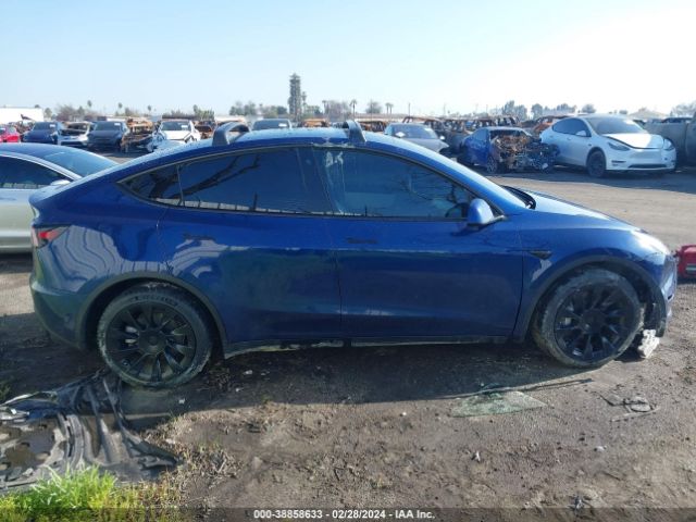 7SAYGDEE7NF411465 Tesla Model Y Long Range Dual Motor All-wheel Drive