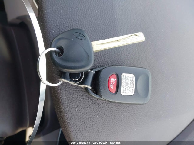 Hyundai TUCSON SE 2014 KM8JU3AG8EU864280 Image 11