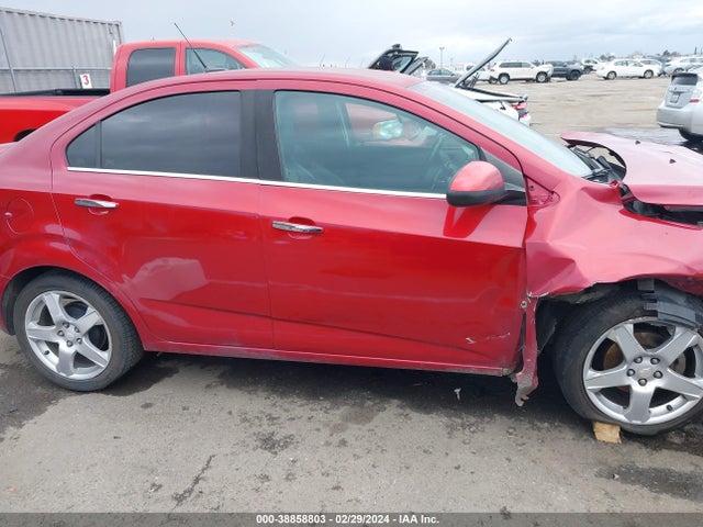 Chevrolet Sonic Ltz Auto 2014 1G1JE5SB0E4190487 Image 13