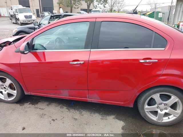 Chevrolet Sonic Ltz Auto 2014 1G1JE5SB0E4190487 Image 14
