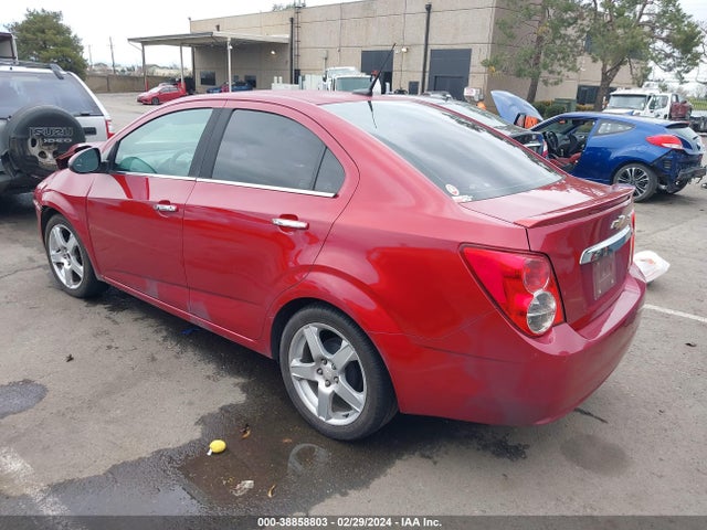 Chevrolet Sonic Ltz Auto 2014 1G1JE5SB0E4190487 Image 3