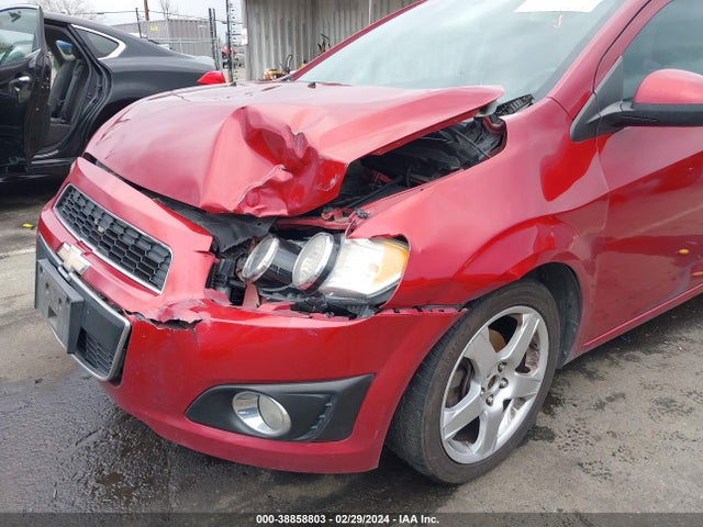 Chevrolet Sonic Ltz Auto 2014 1G1JE5SB0E4190487 Image 6