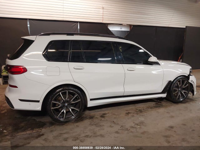 5UXCW2C09N9J22201 BMW X7 Xdrive40i