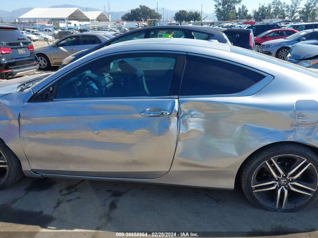2016 HONDA ACCORD TOURING VIN: 1HGCT2B07GA004632