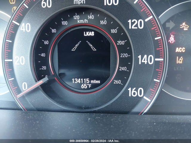 2016 HONDA ACCORD TOURING VIN: 1HGCT2B07GA004632