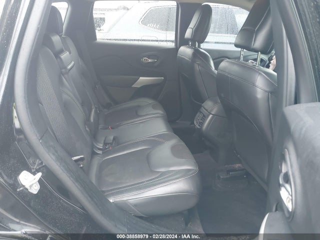 1C4PJLLB5JD606141 Jeep Cherokee Latitude Plus Fwd