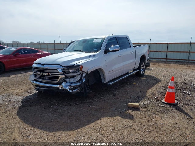 RAM 1500 Laramie  4x4 5'7 Box 2020 1C6SRFJT7LN242518 Image 2