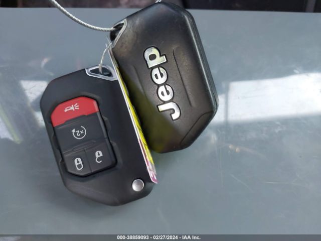 2018 JEEP WRANGLER UNLIMITED 1C4HJXDG8JW268437 Photo 10