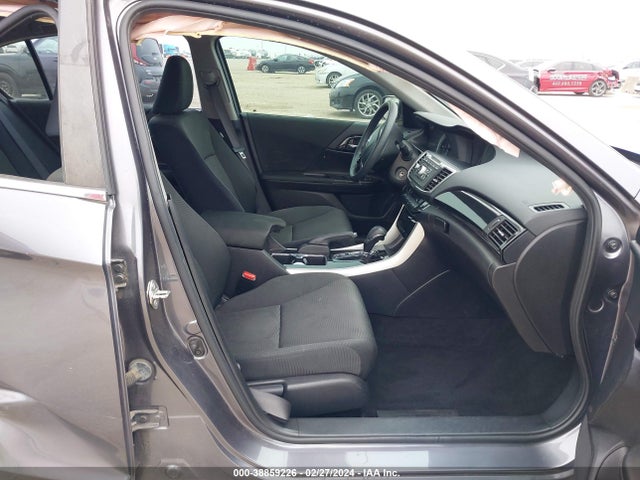 Honda ACCORD LX 2017 1HGCR2F35HA301998 Image 5