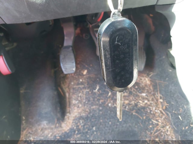 2012 FIAT 500 3C3CFFARXCT114613 Photo 10