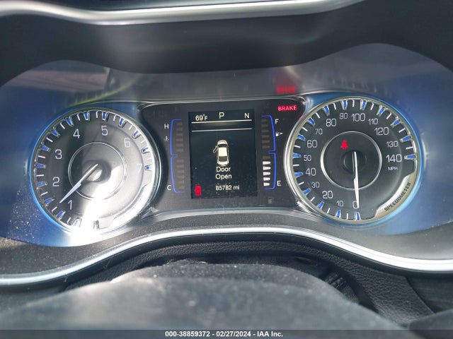 Chrysler 200 Limited 2016 1C3CCCAB2GN154555 Image 7