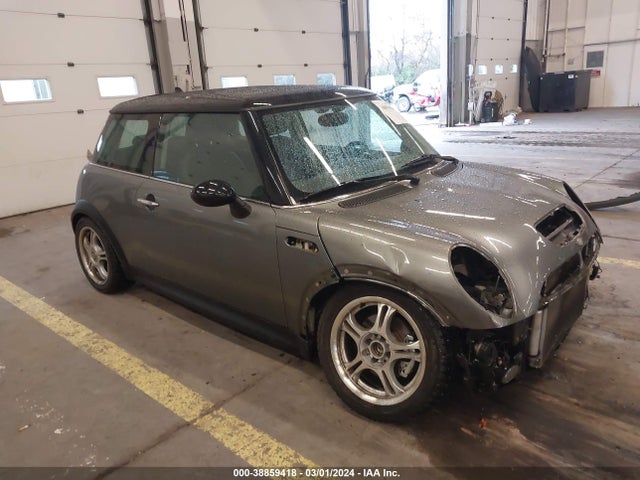 2003 MINI COOPER S WMWRE33403TD68626 Photo 0