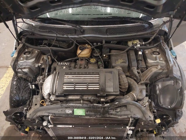2003 MINI COOPER S WMWRE33403TD68626 Photo 9