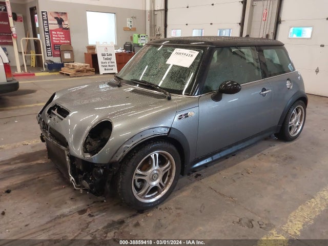 2003 MINI COOPER S WMWRE33403TD68626 Photo 1