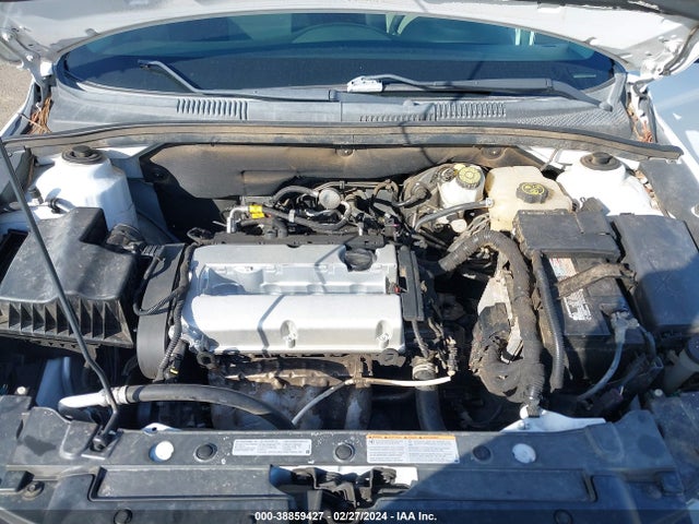 Chevrolet Cruze Ls Manual 2015 1G1PB5SH4F7270026 Image 10