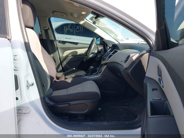 Chevrolet Cruze Ls Manual 2015 1G1PB5SH4F7270026 Image 5
