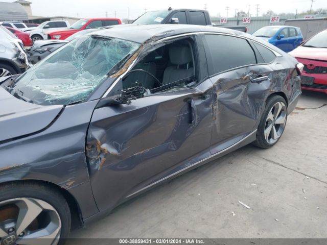 1HGCV2F98JA050030 Honda Accord Touring 2.0t