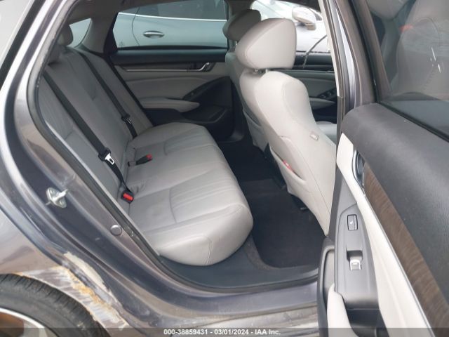 1HGCV2F98JA050030 Honda Accord Touring 2.0t