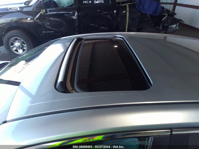 Toyota CAMRY SE 2018 4T1B11HK2JU553725 Image 18