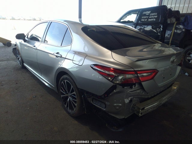 Toyota CAMRY SE 2018 4T1B11HK2JU553725 Image 3