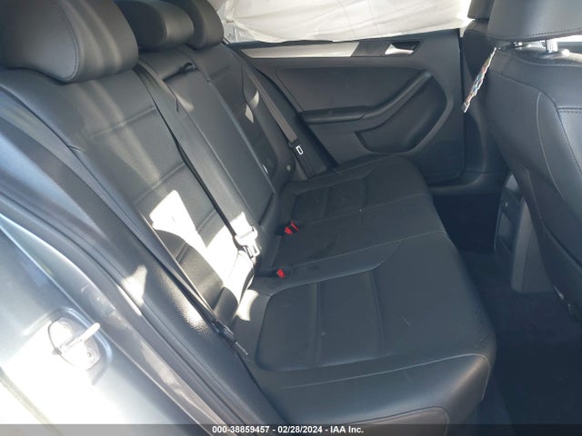 3VWDB7AJ2HM398118 Volkswagen Jetta 1.4t Se
