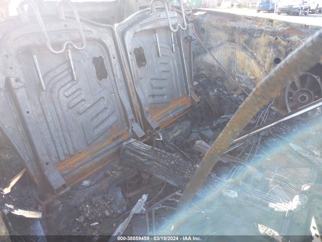 2008 MINI COOPER S CLUBMAN WMWMM33578TP87891 Photo 7